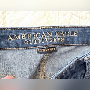 American Eagle Outfitters Extreme Flex Blue Jeans